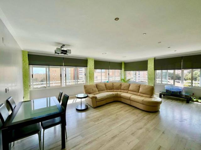 Apartamento en Venta en Playa de San Juan