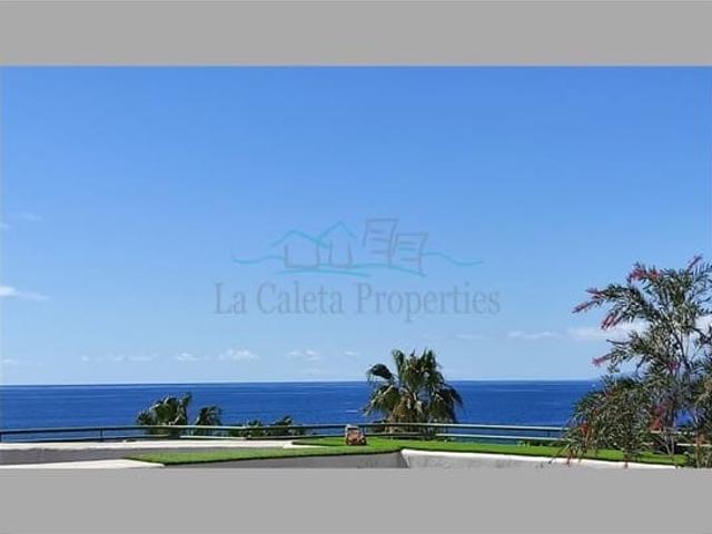 Apartamento en venta en La Caleta Adeje, Tenerife