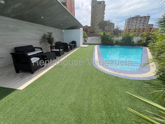 Apartamento en Venta en Playa Grande, Catia La Mar