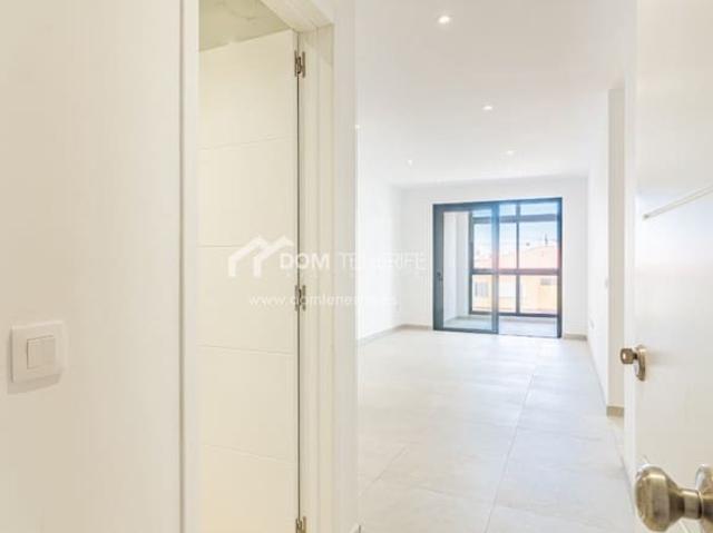 Apartamento en venta en Playa San Juan, Tenerife