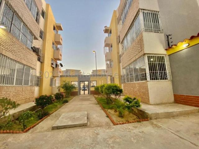 Apartamento en Venta en Punto Fijo Falcón 70 m2. 3 hab