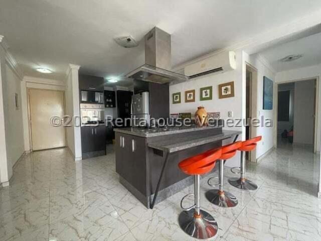 Apartamento en Venta en Punto Fijo Falcón 80 m2. 2 hab