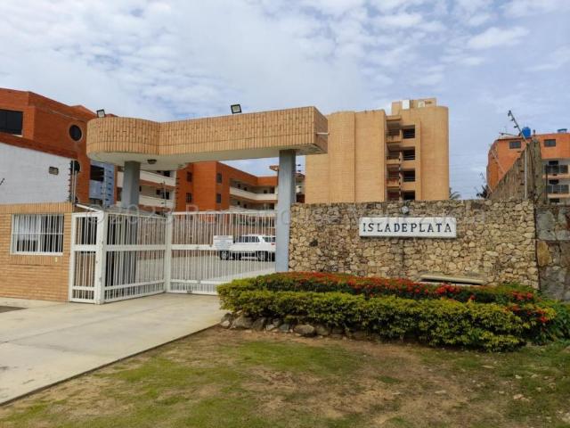 Apartamento en Venta en Punto Fijo Falcón 92 m2. 2 hab