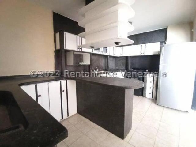 Apartamento en Venta en Punto Fijo Falcón 95 m2. 3 hab