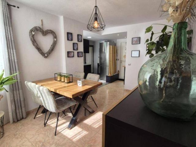 Apartamento en Venta en Pueblo Urbanizaciones