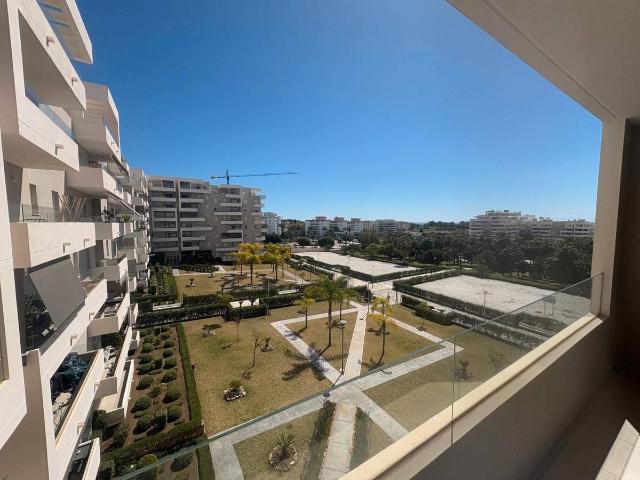 Apartamento en Venta en Puerto Banús