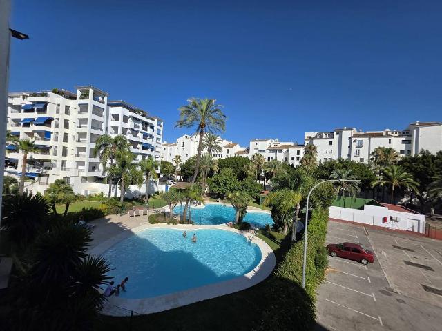Apartamento en Venta en Puerto Banús