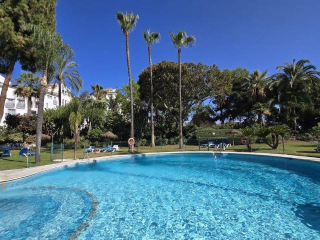 Apartamento en Venta en Puerto Banús