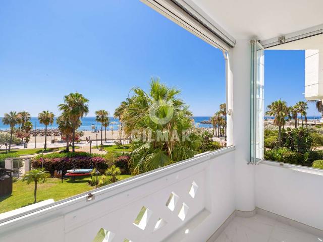 Apartamento en Venta en Puerto Banús