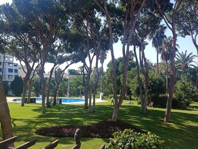 Apartamento en Venta en Puerto Banús