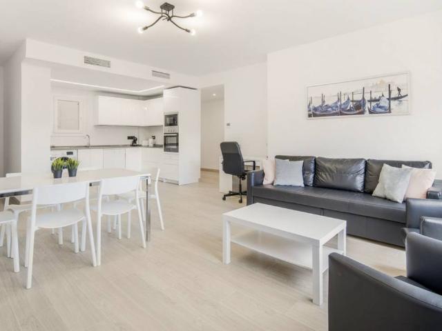 Apartamento en Venta en Puerto Banús