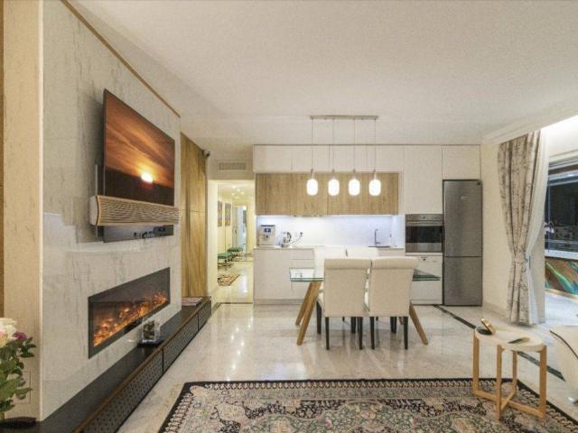Apartamento en Venta en Puerto Banús