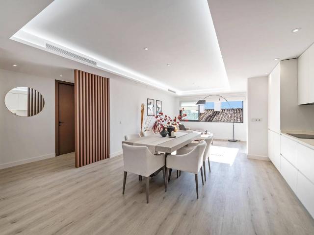 Apartamento en Venta en Puerto Banús