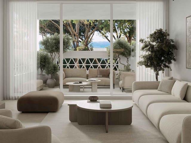 Apartamento en venta en Puerto Banus, Málaga Costa del Sol