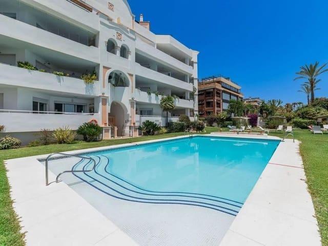 Apartamento en venta en Puerto Banus, Málaga Costa del Sol