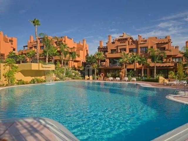 Apartamento en venta en Puerto Banus, Málaga Costa del Sol