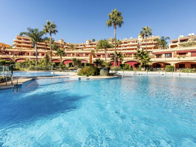 Apartamento en Venta en Puerto de Estepona
