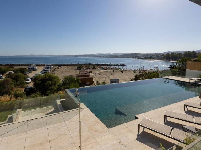 Apartamento en Venta en Puerto de Estepona
