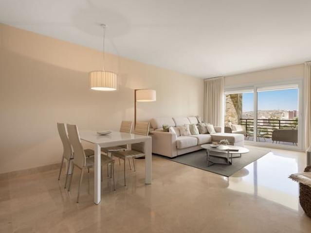 Apartamento en venta en Puerto de la Torre, Málaga Costa del Sol