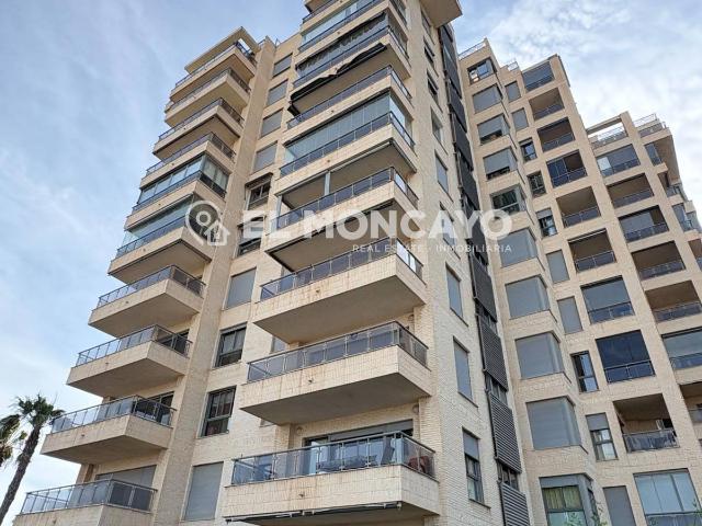 Apartamento en Venta en Puerto Deportivo