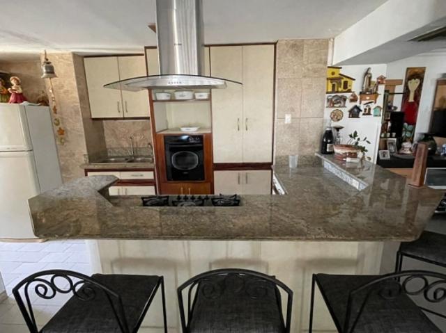 Apartamento en venta en Puerto La Cruz, Edficio 5 de julio