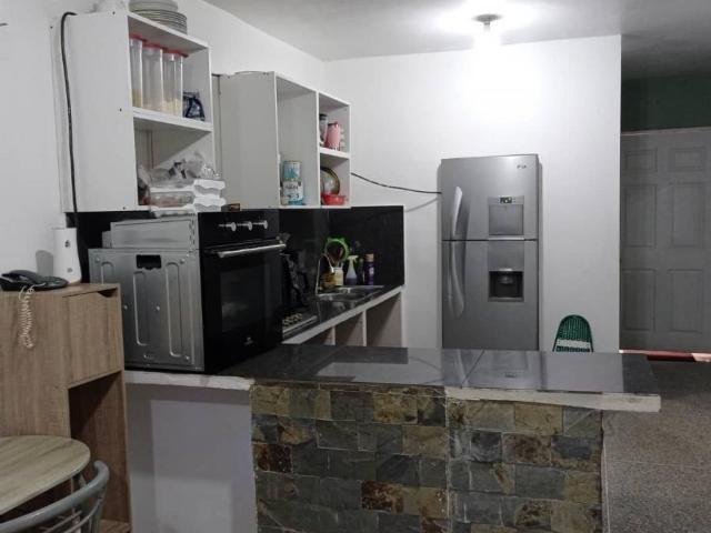 Apartamento en Venta en Puerto la Cruz PUERTO LA CRUZ Anzoátegui 5 m2. 2 hab
