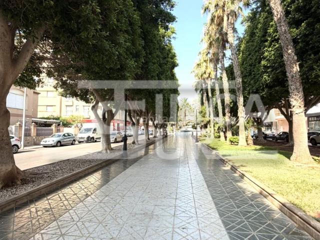 Apartamento en venta en Roquetas de Mar, Roquetas pueblo. PISO2 DORMITORIOS A 600 M DE LA PLAYA. Apartamentos Roquetas de.