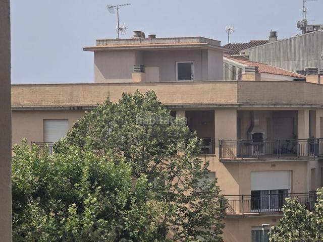 Apartamento en venta en Roses, Centre Costa Brava. Piso a 100 m de la playa de Roses i puerto. Apartamentos.
