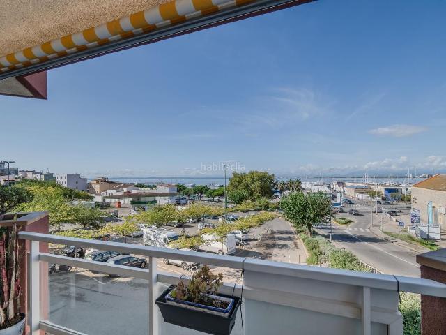 Apartamento en venta en Roses, Puig Rom Canyelles Almadrava Costa Brava. Vistas espectaculares y luminosidad en un apartamento reformado!. Apartamentos.