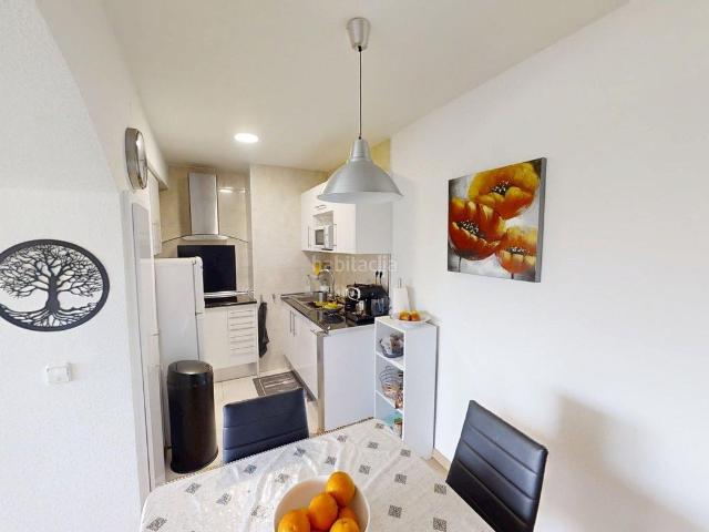 Apartamento en venta en Roses, Santa Margarida Costa Brava. apartamento con amplia terraza con vistas al mar y al canal, orientación sureste. Apartamentos.