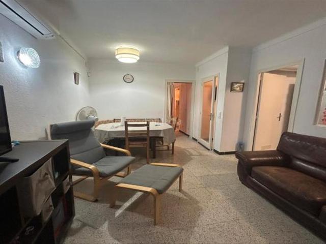 Apartamento en venta en Roses, Santa Margarida Costa Brava. Apartamento con jardín privado a 350m del mar en Santa Margarita, Roses. Apartamentos.