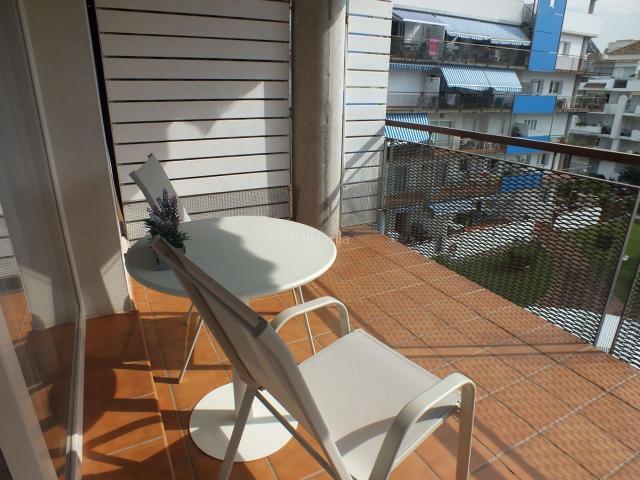 Apartamento en venta en Roses, Santa Margarida Costa Brava. Apartamento con piscina, amplia terraza y parking en Santa Margarida Roses. Apartamentos.