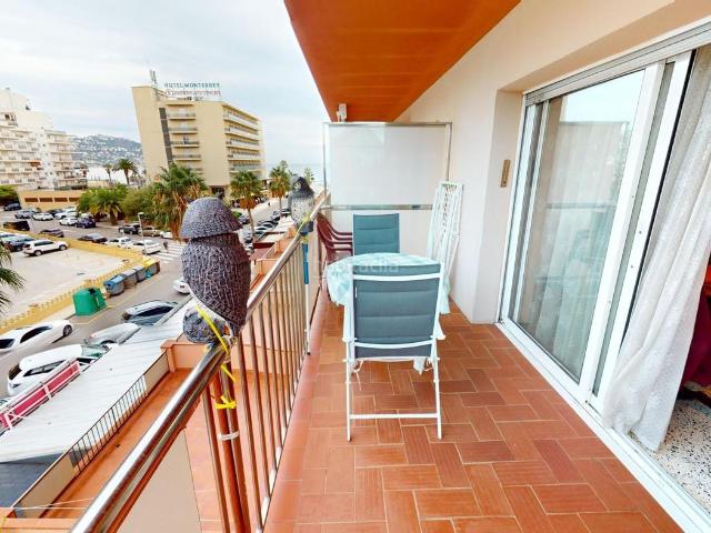 Apartamento en venta en Roses, Santa Margarida Costa Brava. Apartamento a 100 metros de la playa. Apartamentos.