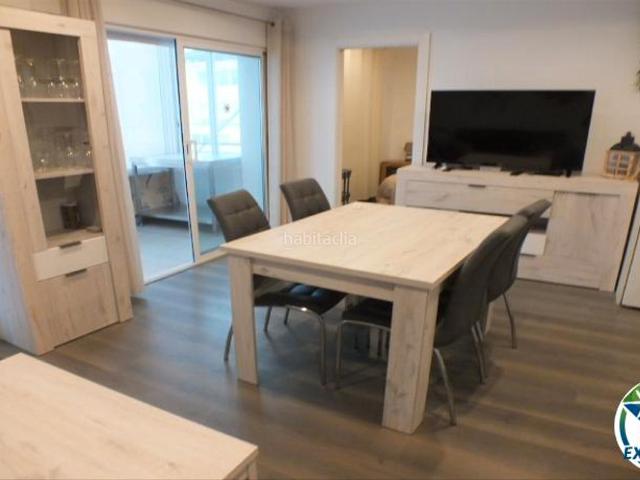 Apartamento en venta en Roses, Santa Margarida Costa Brava. Apartamento en primera línea de mar con vistas en Santa Margarita. Apartamentos.
