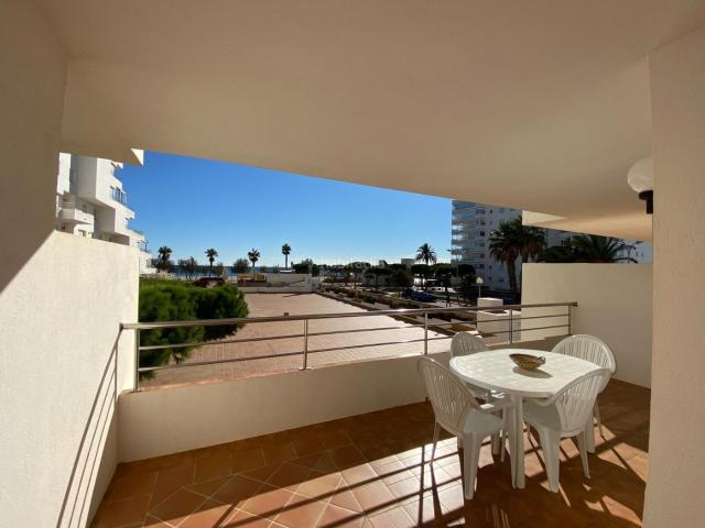 Apartamento en venta en Roses, Santa Margarida Costa Brava. Apartamento en Roses, 1 habitación vistas al mar y licencia turística!. Apartamentos.