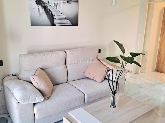 Apartamento en venta en Rota, Zona Carrefour. Moderno Apartamento Reformado en Rota A solo 750 metros de la Playa!. Apartamentos.