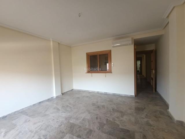 Apartamento en venta en Ruidera. APARTAMENTO CON PLAZA DE GARAJE EN RUIDERA. Apartamentos.