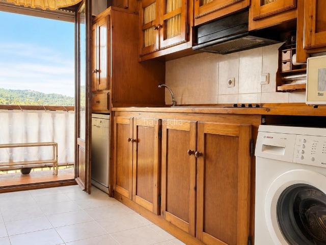Apartamento en venta en Ruiloba. LUMINOSO APARTAMENTO DE TRES DORMITORIOS EN RUILOBA. Apartamentos.