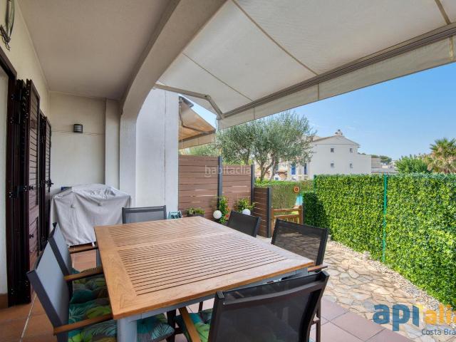 Apartamento en venta en S´Agaró Costa Brava. Apartamento de planta baja en venta en S Agaró. Apartamentos.