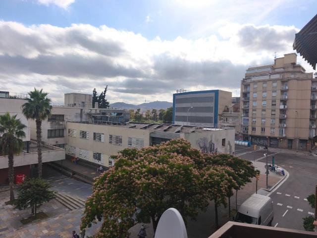 Apartamento en Venta en Sant Adriá Nord
