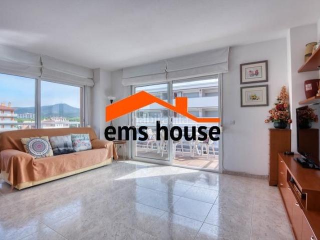 Apartamento en venta en Sant Antoni de Calonge, Sant Antoni Costa Brava. Piso luminoso con terraza a 5 minutos de la playa Sant Antoni de Calonge. Apartamentos Sant Antoni de.