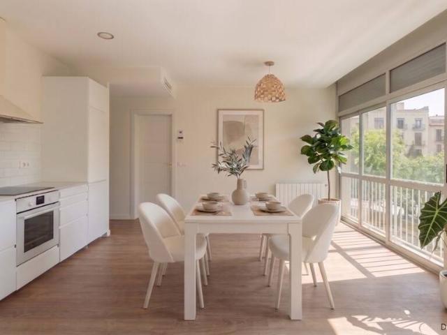 Apartamento en Venta en Sant Pere, Sta. Caterina i la Ribera