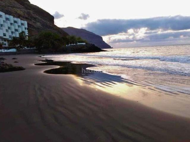 Apartamento en venta en Santa Cruz de Tenerife, Anaga. Ático con encanto en Las Gaviotas Edificio Playa Chica. Apartamentos Santa Cruz de.
