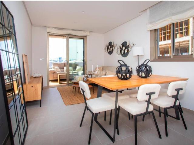 Apartamento en venta en Santa Pola, Playa Tamarit Playa Lissa. APARTAMENTO EN PRIMERA LÍNEA DEL MAR. Apartamentos Santa.