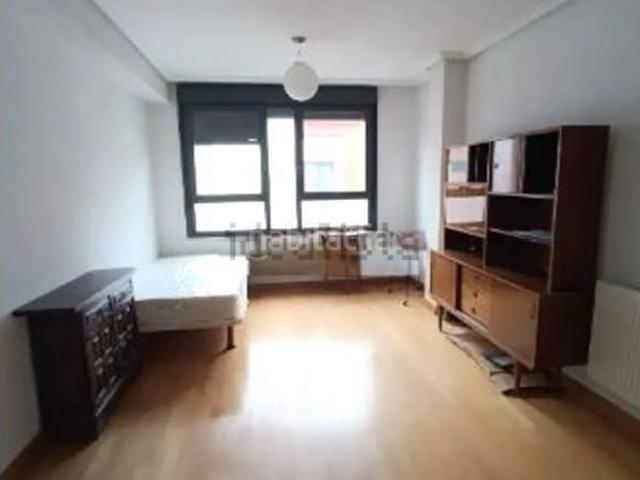 Apartamento en venta en Santander, Castilla Hermida. Vivienda cerca de la Plaza de las Estaciones. Apartamentos.