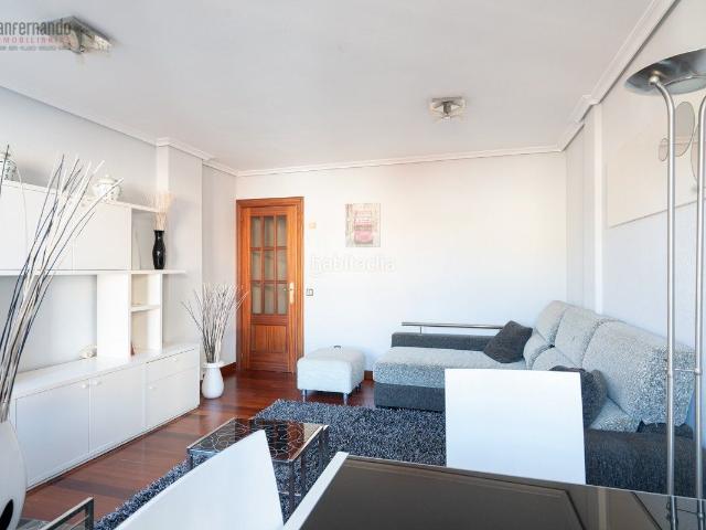 Apartamento en venta en Santander, Castilla Hermida. Se vende apartamento en Antonio López. Apartamentos.