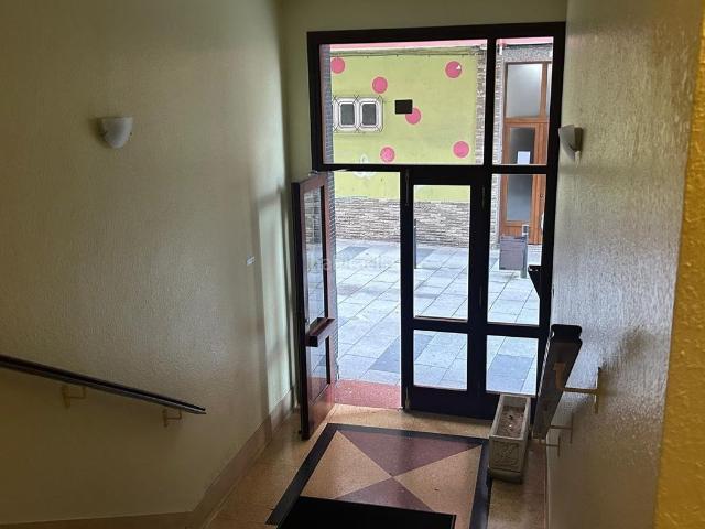 Apartamento en venta en Santoña. Apartamentos.