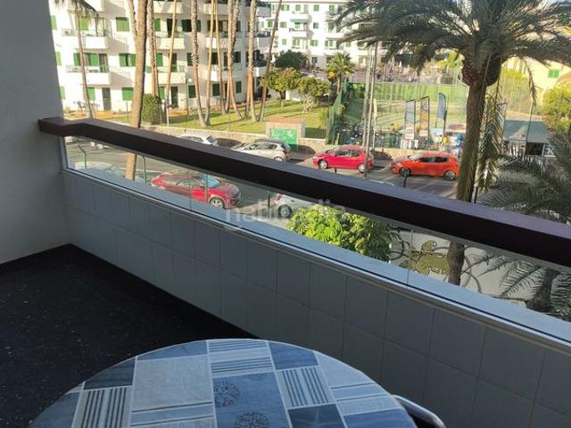 Apartamento en venta en San Bartolomé de Tirajana, Playa del Inglés. Apartamento luminoso con terraza en Corona Blanca Playa del Inglés. Apartamentos San Bartolomé de.