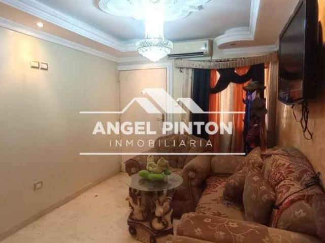 Apartamento en Venta en San Francisco Zulia 67 m2. 3 hab