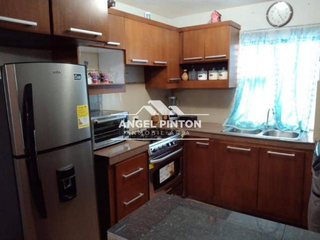 Apartamento en Venta en San Francisco Zulia 63 m2. 3 hab